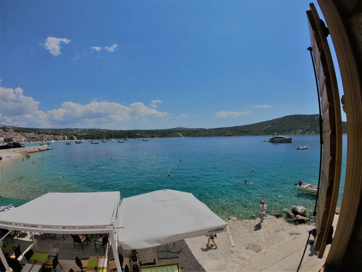 Apartment Vesna Primošten Exteriér fotografie