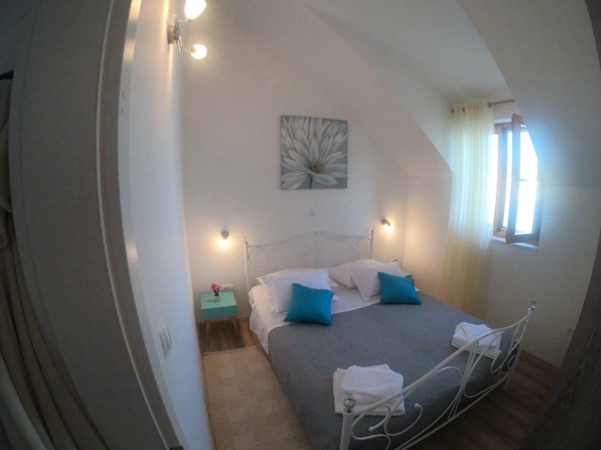 Apartment Vesna Primošten Exteriér fotografie